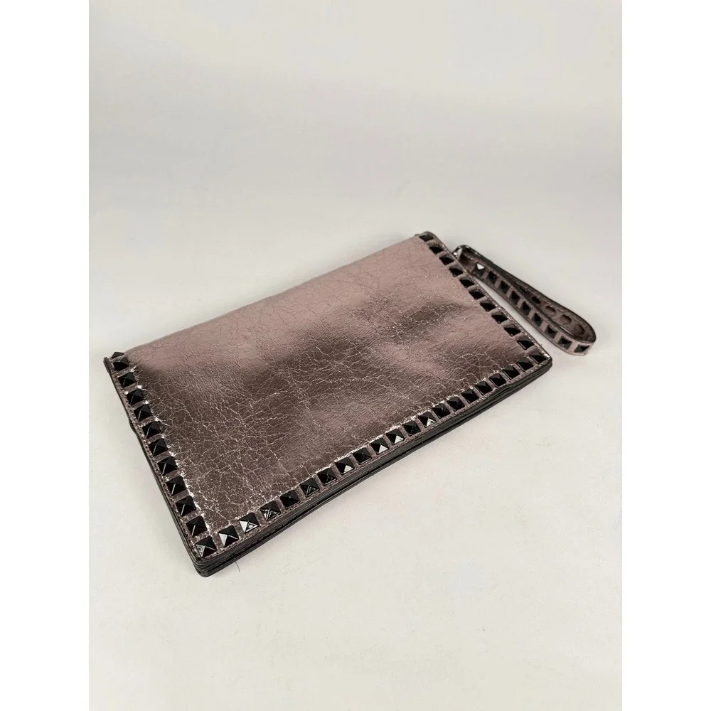 INZI Metallic Bronze Rockstud Wristlet Clutch‎ Bag with Black Pyramid Studs